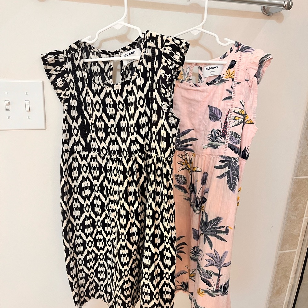 Set of Old Navy linen dresses